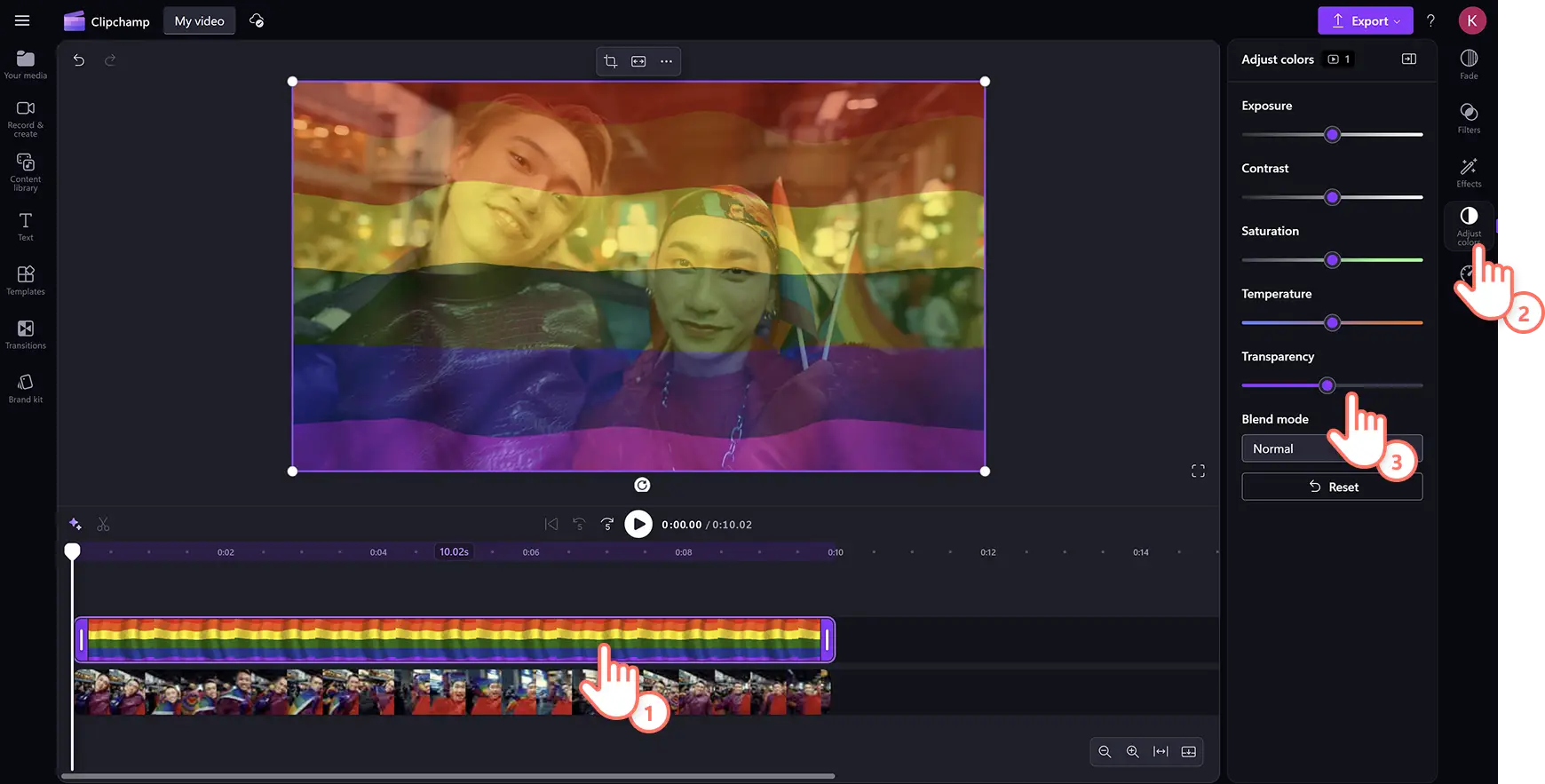 Clipchamp video düzenleyicide Onur Ayı bayrak önizlemesini kullanan video.