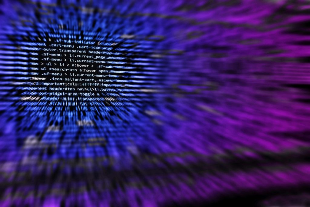 Telefonumun Dinlendiğini Nasıl Anlarım? Casus Yazılım Belirtileri ve Gizli Kodlar (2025)