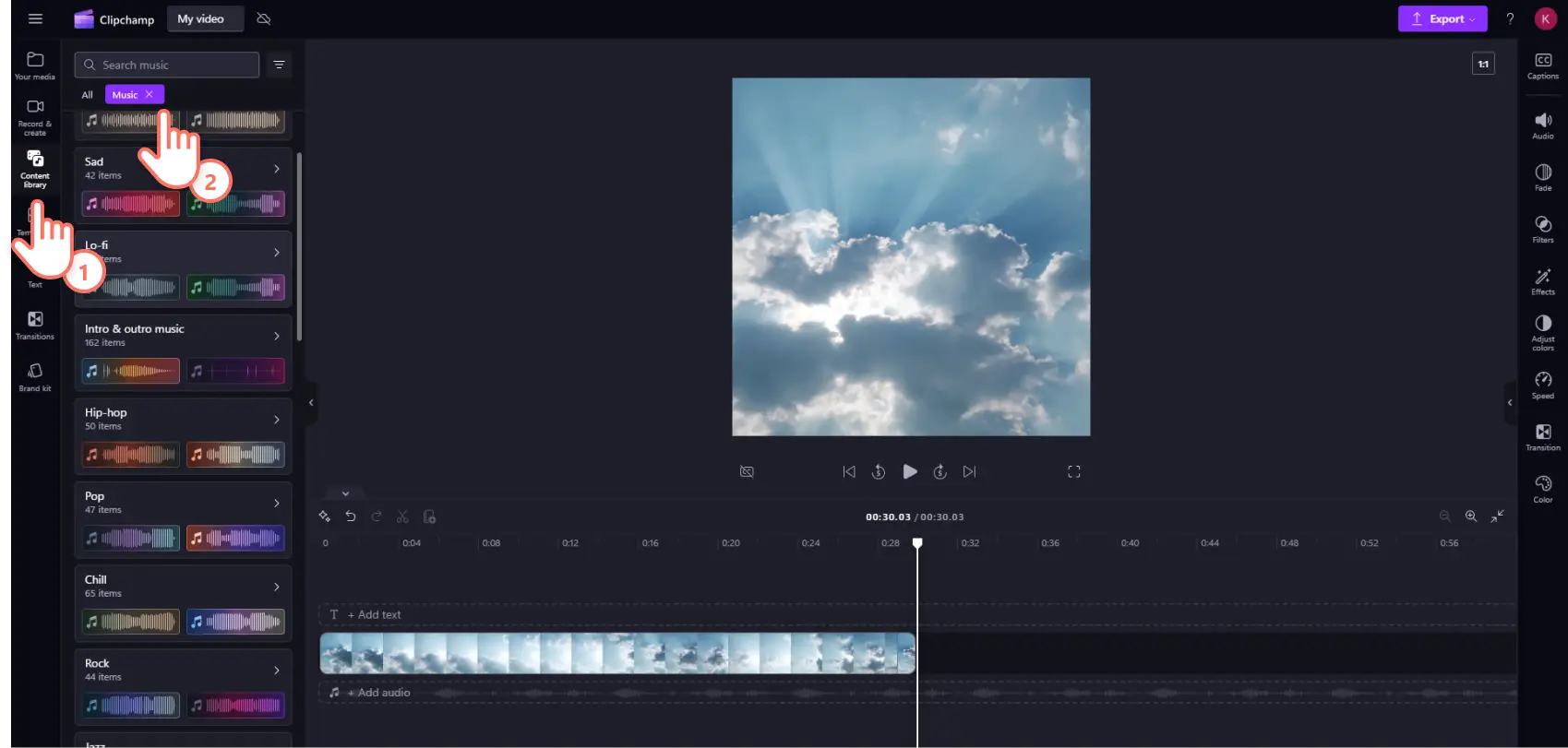 5pbcqa0mtt8vv2jxmdniky Clipchamp’te içerik kitaplığındaki müzik koleksiyonuna erişen bir kullanıcı.