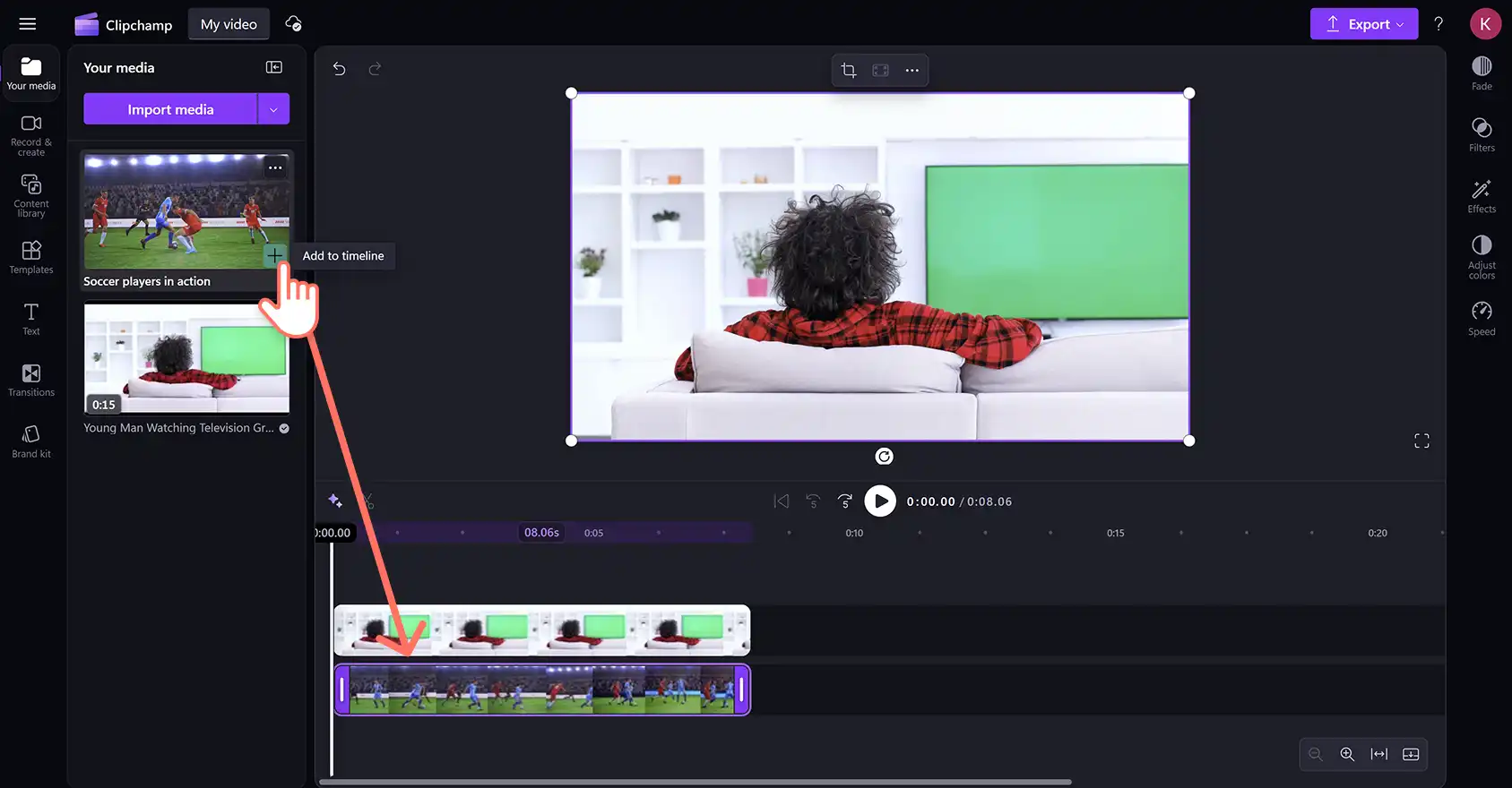 2048-25 Clipchamp video düzenleyicide bir videoya yeşil ekran efekti uygulayan bir kullanıcı.