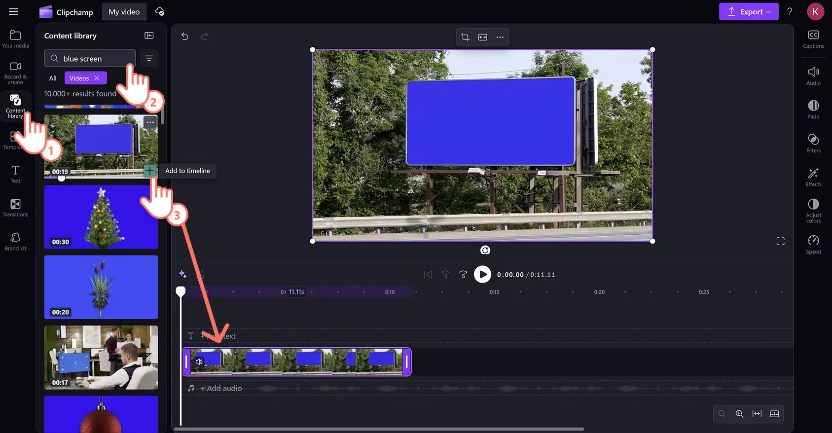 2048-30 Clipchamp video düzenleyicide mavi ekran seçip sürükleyerek zaman çizelgesine bırakan bir kullanıcı.